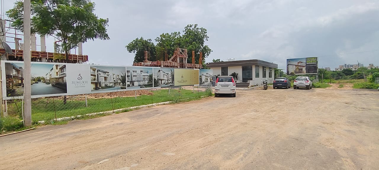 Sumukh Villas